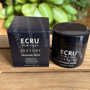 ECRU New York Texture Defining Paste for Short and layered hair